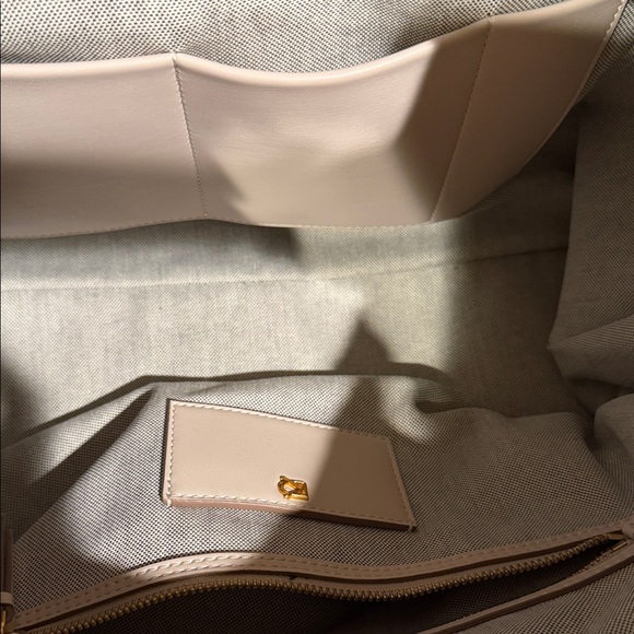 Donna Karan New York Bellmore XL Hobo EUC - Picture 5 of 8